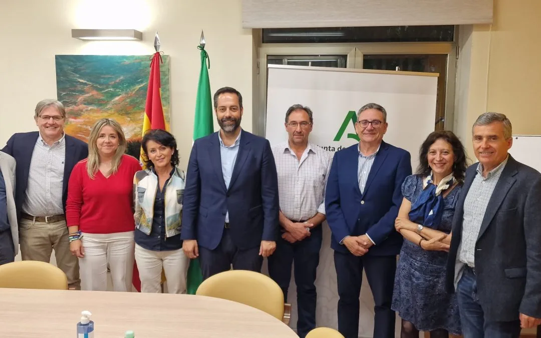 EL DIRECTOR GENERAL DE SALUD PÚBLICA SE REÚNE CON EL ICOV JAÉN