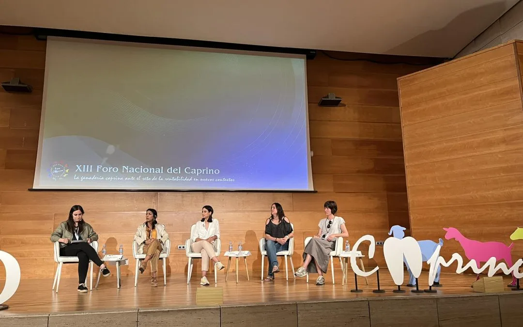 ÉXITO DE PARTICIPACIÓN EN EL XIII FORO NACIONAL DEL CAPRINO