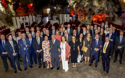 LA REAL ACADEMIA DE CIENCIAS VETERINARIAS DE ANDALUCIA ORIENTAL CUMPLE 50 AÑOS